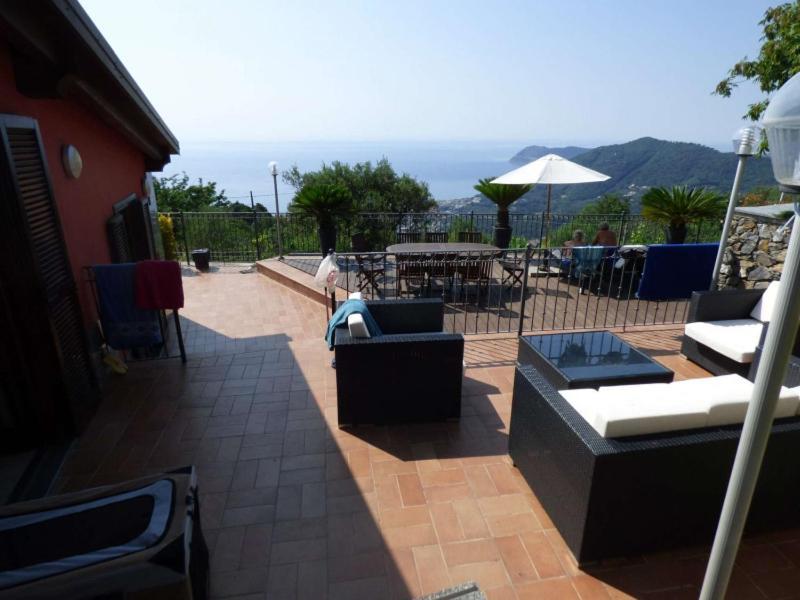 Villa Belvedere Con Piscina Privata Alassio