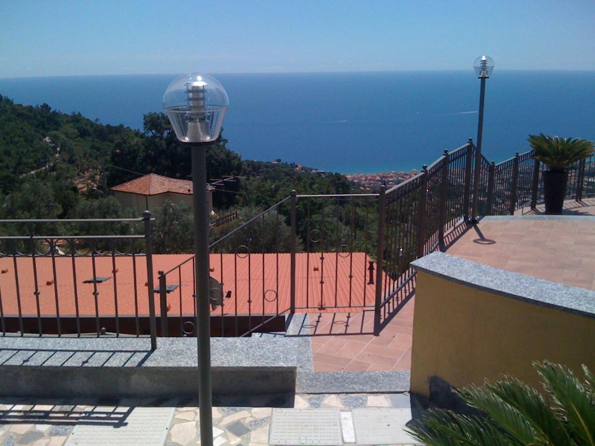 Villa Belvedere Con Piscina Privata Alassio